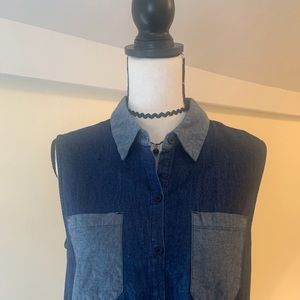 Sleeveless lightweight Denim dress